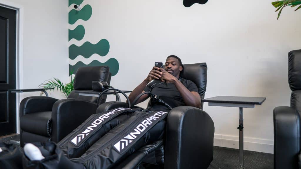 Normatec Boots vs. Contrast Therapy: Which Is Better? 2 normatec