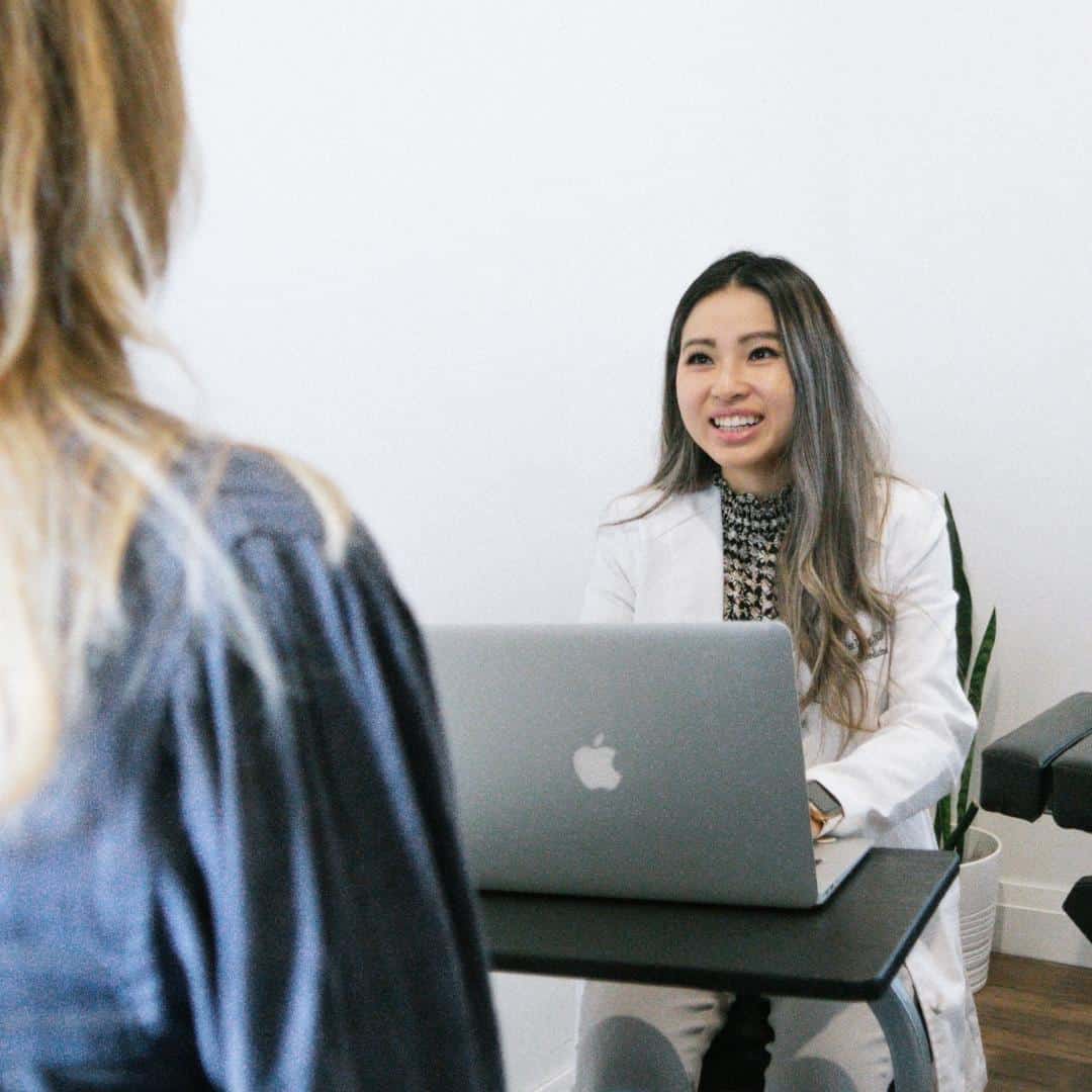 Doctor of naturopathy consultation